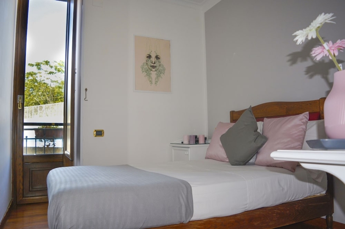 Imagen de la habitación del Hotel Tesoro Pompeiano. Foto 15