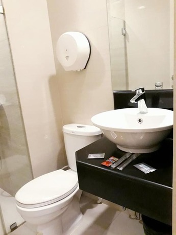 Imagen de la habitación del Hotel Tess And Tessha Condotel. Foto 37