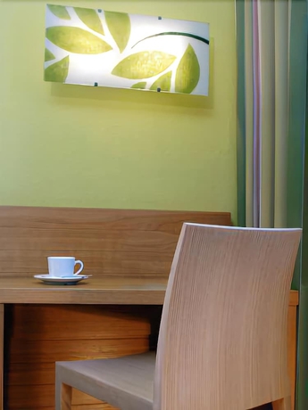 Imagen de la habitación del Hotel Tessin. Foto 11