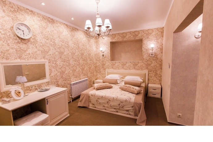 Imagen de la habitación del Hotel Teta Kropotkin. Foto 8