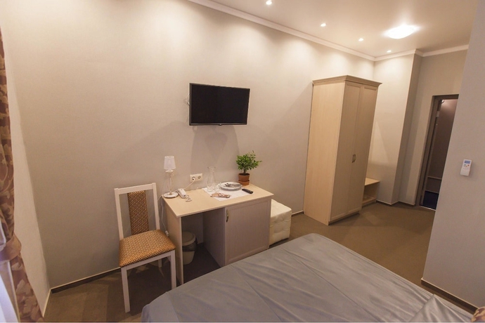 Imagen de la habitación del Hotel Teta Kropotkin. Foto 16