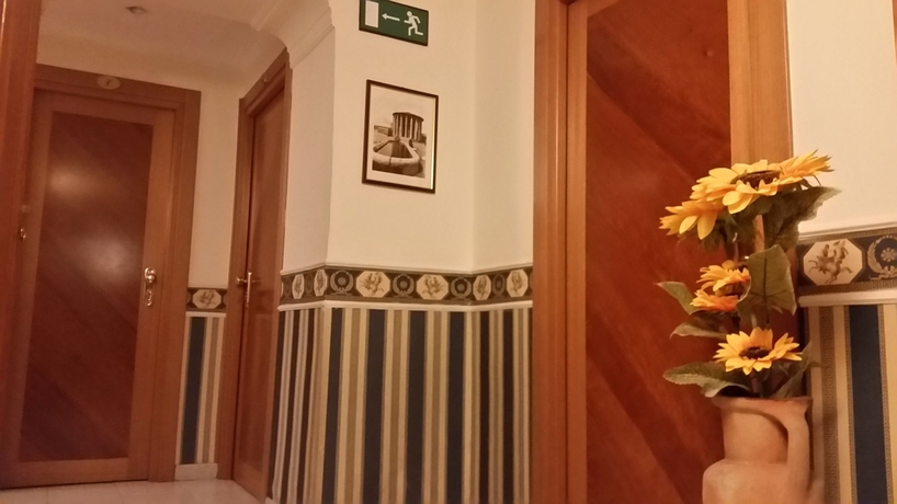 Imagen de los interiores del Hotel Teti, Termini. Foto 10