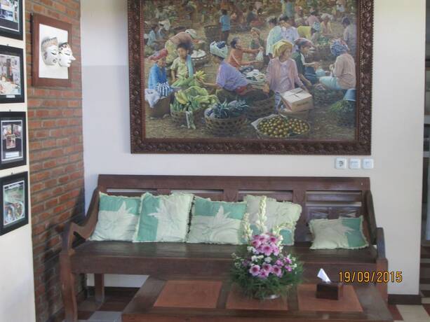 Imagen del bar/restaurante del Hotel Tetirah Boutique Salatiga. Foto 17