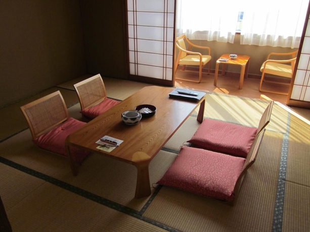 Imagen de la habitación del Hotel Tetora Resort Tsuruoka. Foto 11