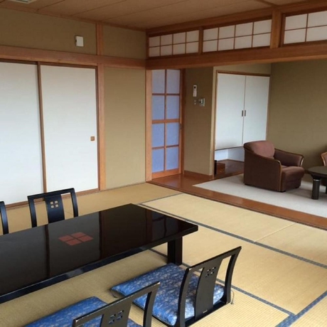 Imagen de la habitación del Hotel Tetora Resort Tsuruoka. Foto 13