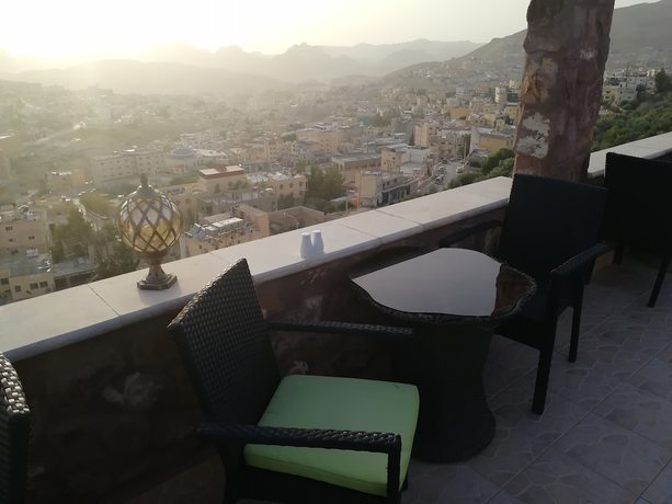 Imagen de la habitación del Hotel Tetra Tree, Wadi Musa. Foto 7