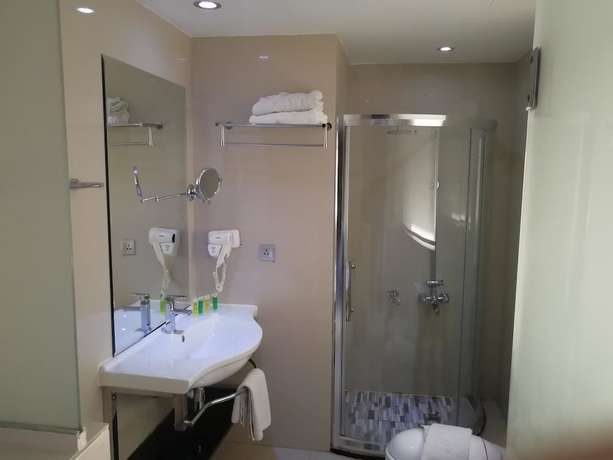 Imagen de la habitación del Hotel Tetra Tree, Wadi Musa. Foto 10