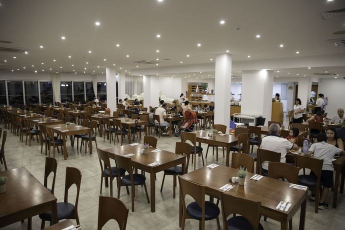 Imagen del bar/restaurante del Hotel Tetyk. Foto 5