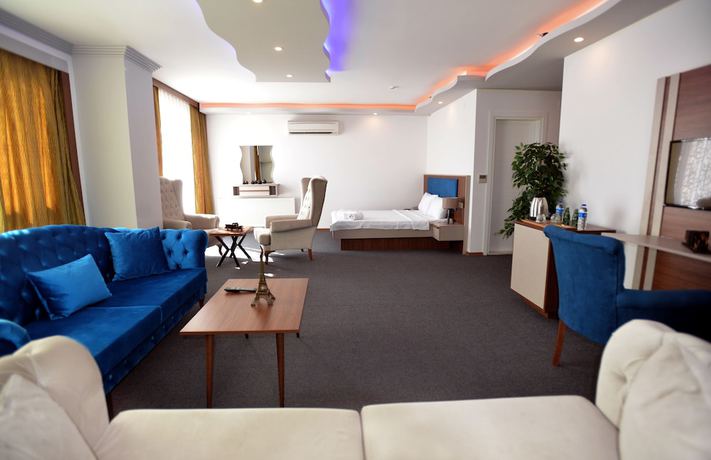 Imagen de la habitación del Hotel Tevetoglu. Foto 7