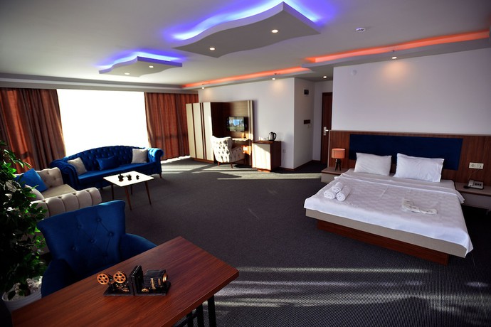 Imagen de la habitación del Hotel Tevetoglu. Foto 9