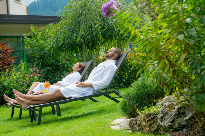 Imagen de la habitación del Hotel Tevini Dolomites Charming. Foto 10