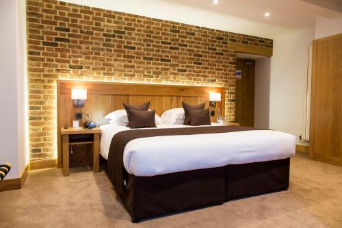 Imagen de la habitación del Hotel Tewin Bury Farm. Foto 10