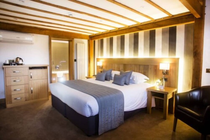 Imagen de la habitación del Hotel Tewinbury. Foto 6