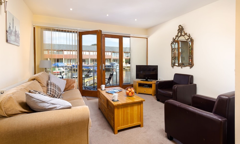 Imagen de la habitación del Hotel Tewitfield Marina. Foto 2