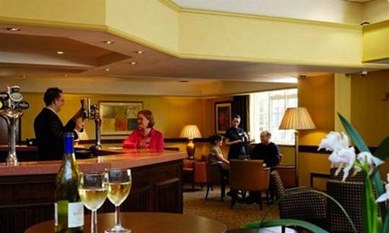 Imagen de los interiores del Hotel Tewkesbury Park. Foto 8