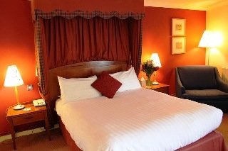 Imagen del bar/restaurante del Hotel Tewkesbury Park Golf And Country Club. Foto 2