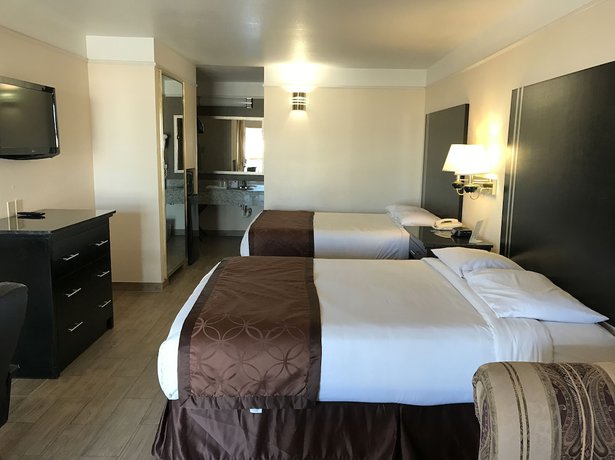 Imagen de la habitación del Hotel Texas Inn And Suites. Foto 4