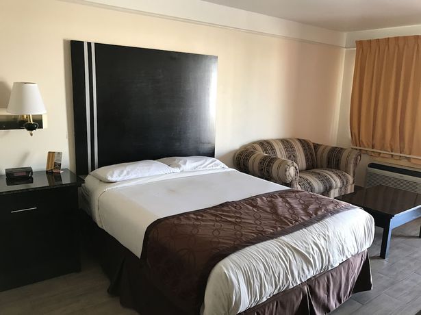 Imagen de la habitación del Hotel Texas Inn And Suites. Foto 7