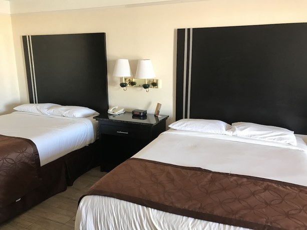 Imagen de la habitación del Hotel Texas Inn And Suites. Foto 9