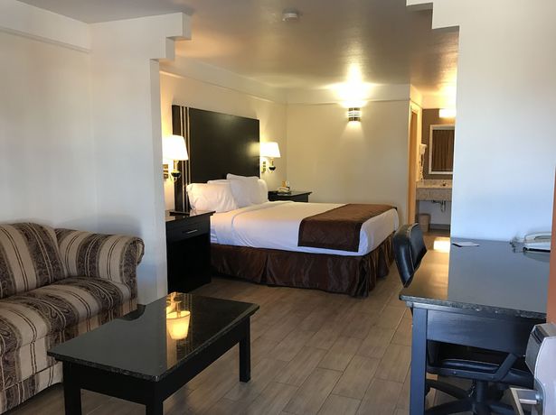 Imagen de la habitación del Hotel Texas Inn And Suites. Foto 10