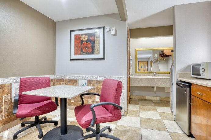 Imagen general del Hotel Texas Inn Donna. Foto 8