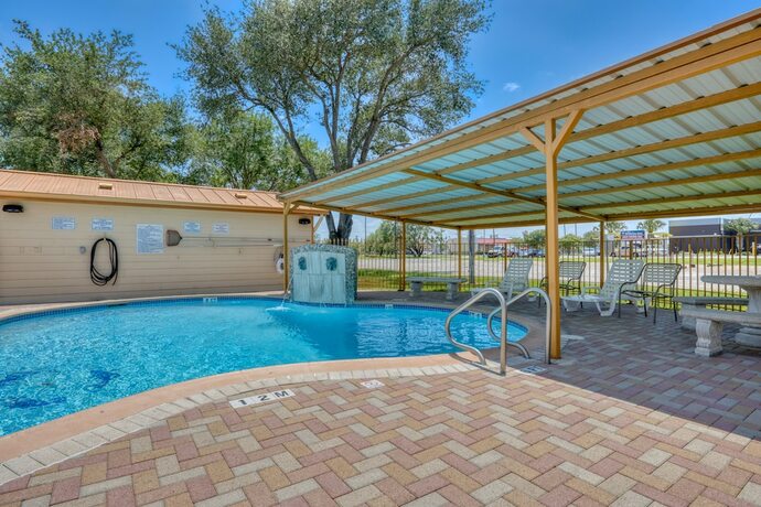 Imagen general del Hotel Texas Inn Donna. Foto 9