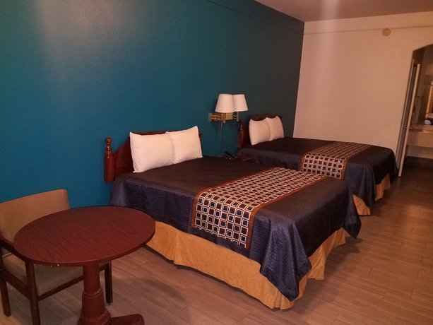 Imagen de la habitación del Hotel Texas Inn Downtown McAllen. Foto 6
