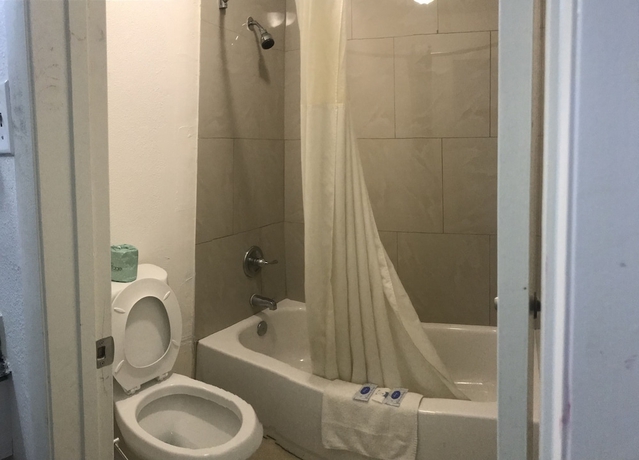 Imagen de la habitación del Hotel Texas Inn. Foto 11