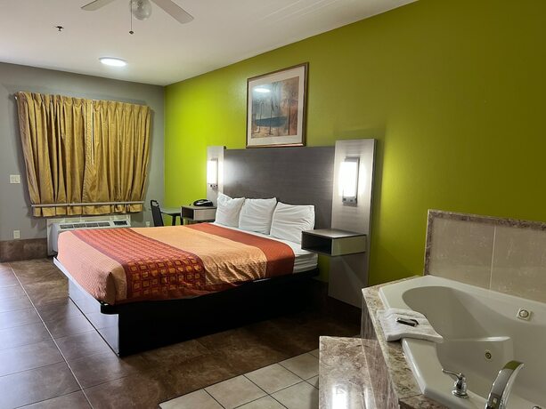 Imagen de la habitación del Hotel Texas Inn Weslaco. Foto 11