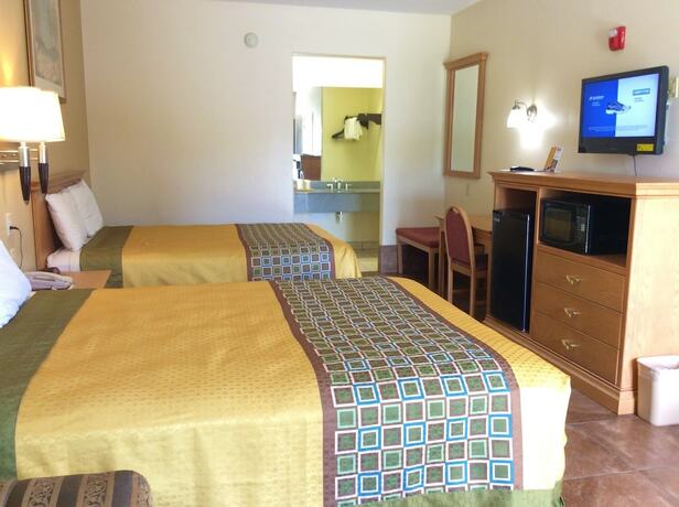 Imagen general del Hotel Texas Inn Weslaco. Foto 3