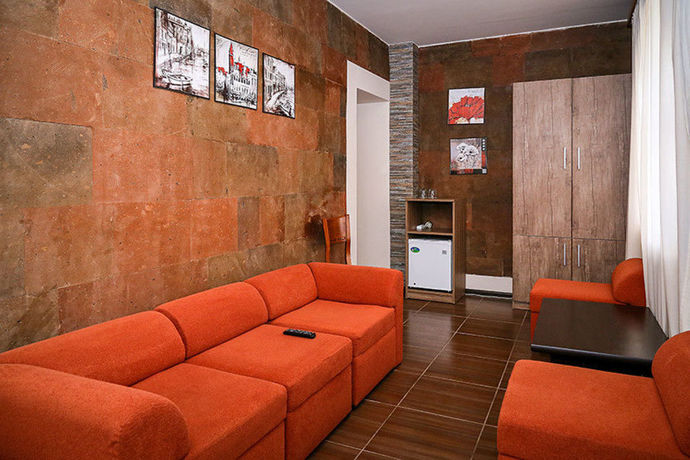 Imagen de los exteriores del Hotel Tezh Ler Resort. Foto 11