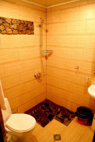 Imagen de los exteriores del Hotel Tezh Ler Resort. Foto 12