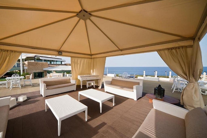 Imagen general del Hotel Th Brucoli - Venus Sea Garden. Foto 15
