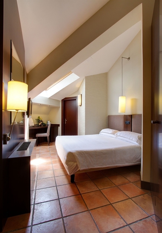 Imagen de la habitación del Hotel Th Roma - Carpegna Palace. Foto 3