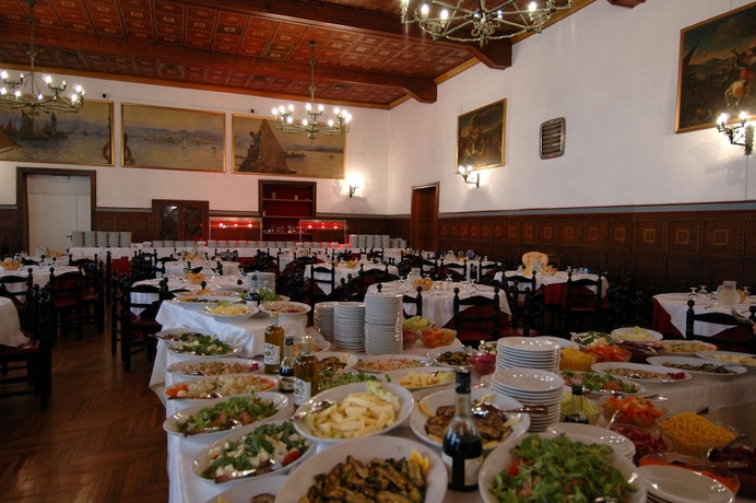 Imagen del bar/restaurante del Hotel Th San Martino | Majestic Dolomiti. Foto 4