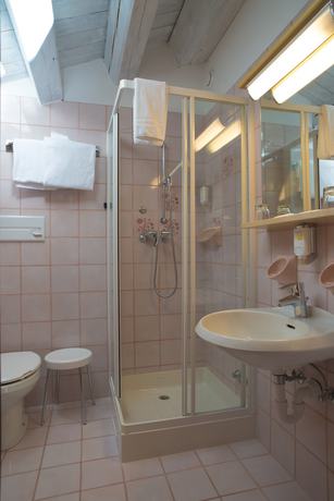 Imagen de la habitación del Hotel Th San Pellegrino Monzoni. Foto 20