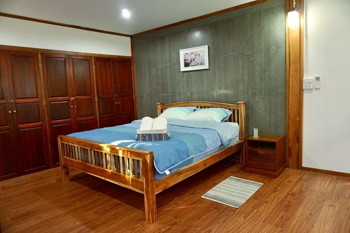 Imagen de la habitación del Hotel Tha Ma-o Bouteak Homestay. Foto 21