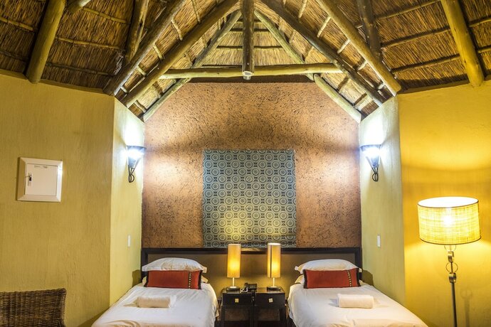 Imagen de la habitación del Hotel Thaba Bosiu Cultural Village. Foto 20