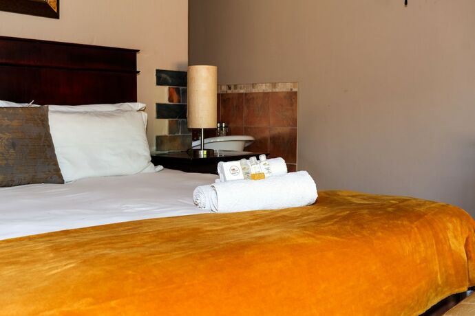 Imagen de la habitación del Hotel Thaba Legae Guest Lodge. Foto 18