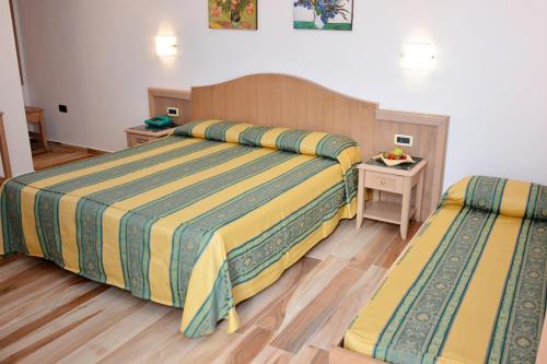 Imagen de la habitación del Hotel Th&agrave;las Club. Foto 9