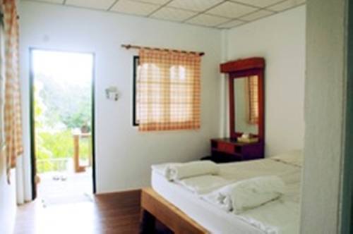 Imagen de la habitación del Hotel Thai Dee Garden Resort. Foto 8