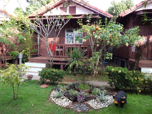 Imagen de los exteriores del Hotel Thai Garden Inn. Foto 9