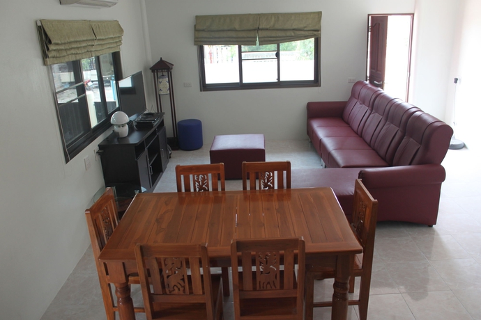 Imagen de los interiores del Hotel Thai Garden Inn. Foto 12