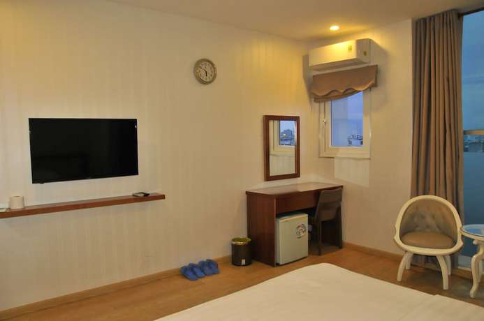 Imagen de la habitación del Hotel Thai Ha Huy. Foto 3