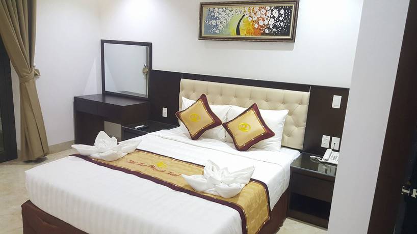 Imagen de la habitación del Hotel Thai Hoa Riverside. Foto 8