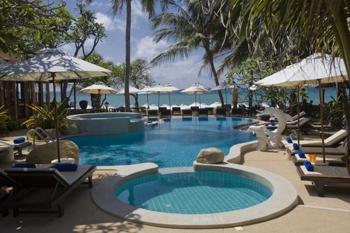 Imagen de la piscina del Hotel Thai House Beach Resort. Foto 7