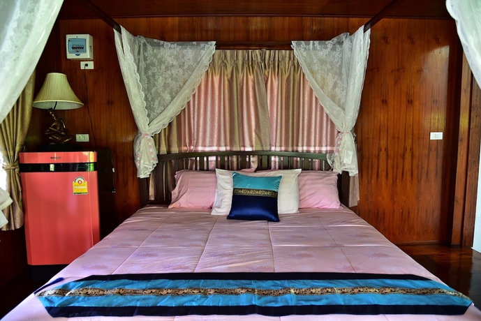 Imagen de la habitación del Hotel Thai House Resort. Foto 6