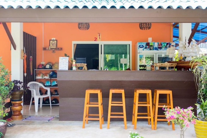 Imagen de los interiores del Hotel Thai Smile Bungalow. Foto 19