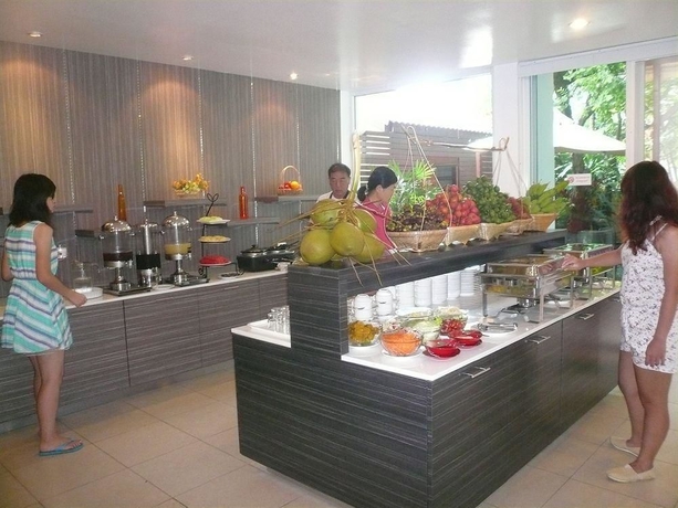 Imagen del bar/restaurante del Hotel Thai Thani Pool Villa Resort. Foto 2