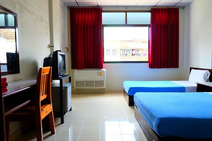 Imagen general del Hotel Thairungruang Backpackers Suratthani. Foto 4